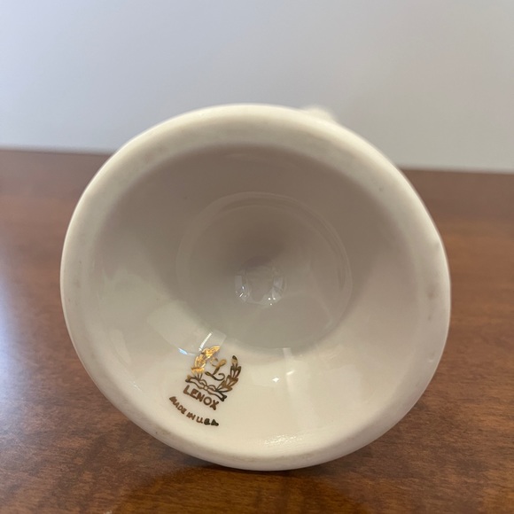 Vintage Lenox Embossed Ivory Vase - Picture 4 of 5